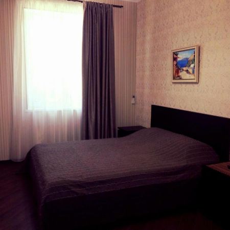 Guest House Belweder Гагра Экстерьер фото